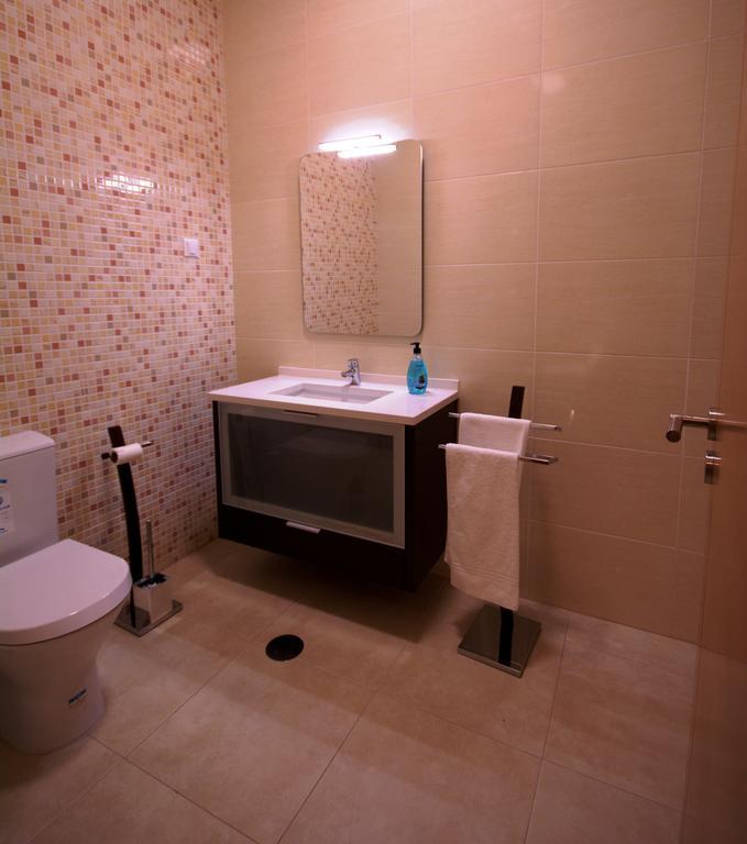 Apartamentos Plaza - Albufeira Rum bild